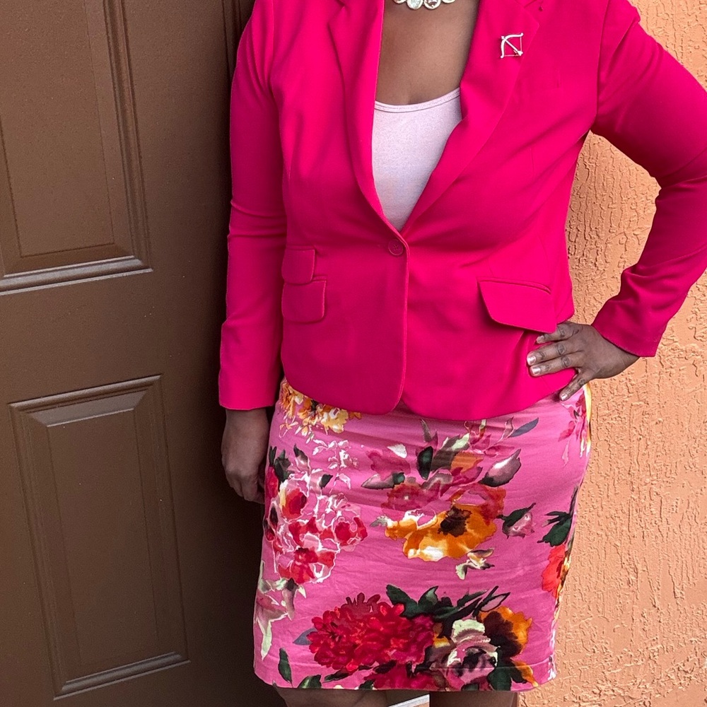 Talbots classic‎ Pencil Skirt in Floral 16 - Picture 9 of 11